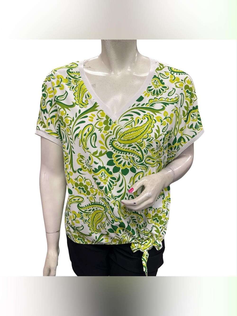 Laura NWT Paisley V-Neck Tie-Hem Blouse in White & Green Size 3X